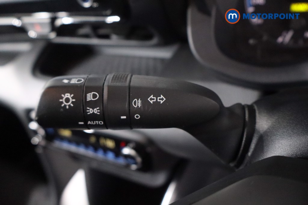 Toyota Yaris Icon Automatic Petrol-Electric Hybrid Hatchback - Stock Number (1631153) - 14th supplementary image