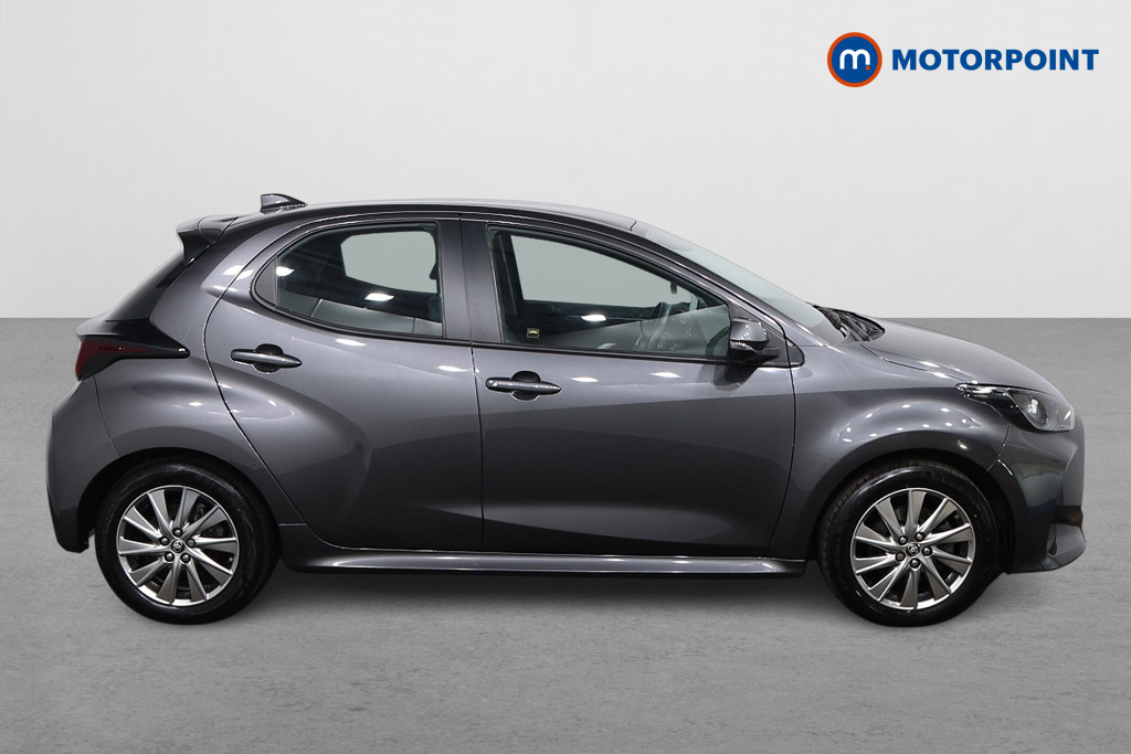 Toyota Yaris Icon Automatic Petrol-Electric Hybrid Hatchback - Stock Number (1631153) - Drivers side