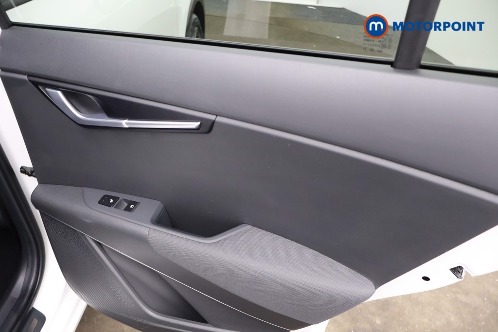 KIA Niro 4 Automatic Petrol Plug-In Hybrid SUV - Stock Number (1631307) - 16th supplementary image