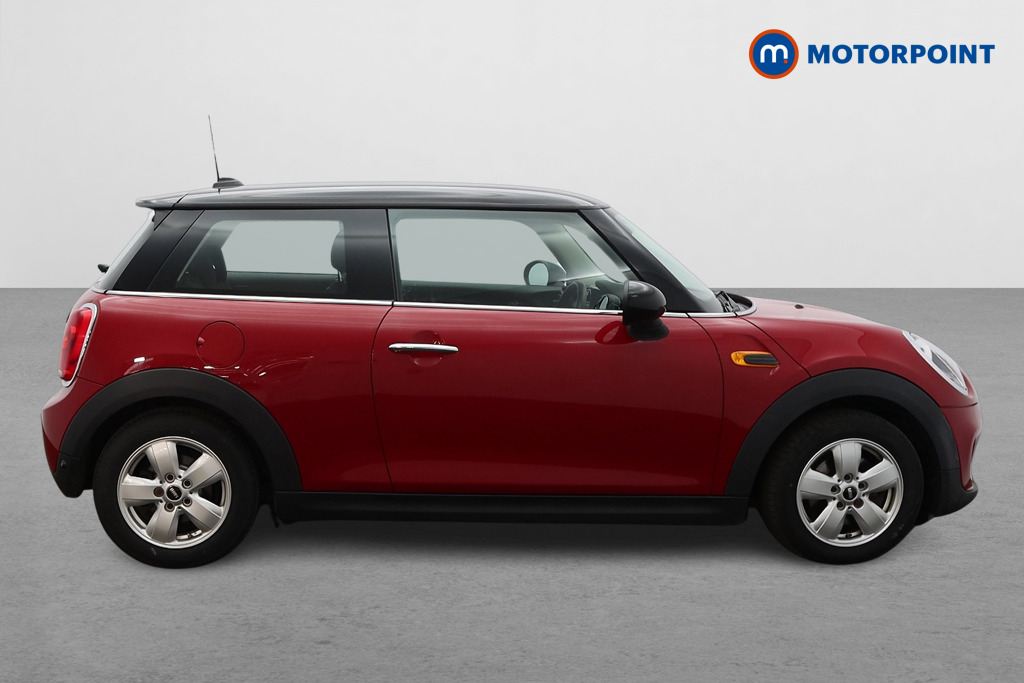 Mini Hatchback Cooper Manual Petrol Hatchback - Stock Number (1631427) - Drivers side