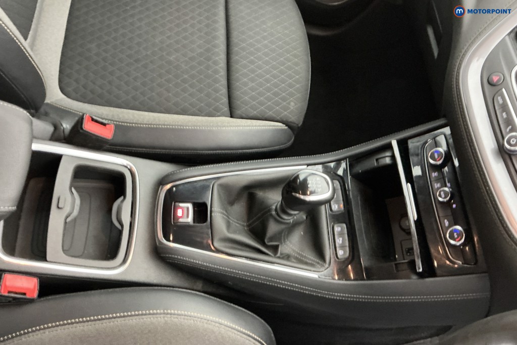 Vauxhall Grandland X Tech Line Nav Manual Petrol SUV - Stock Number (1631605) - 18th supplementary image