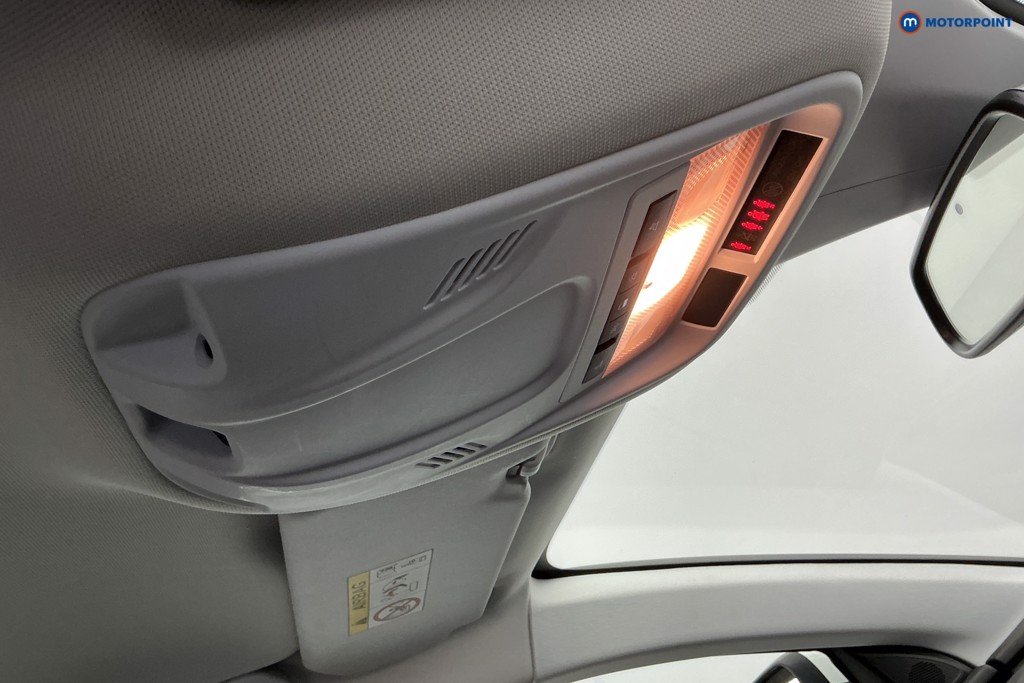 Vauxhall Grandland X Tech Line Nav Manual Petrol SUV - Stock Number (1631605) - 19th supplementary image