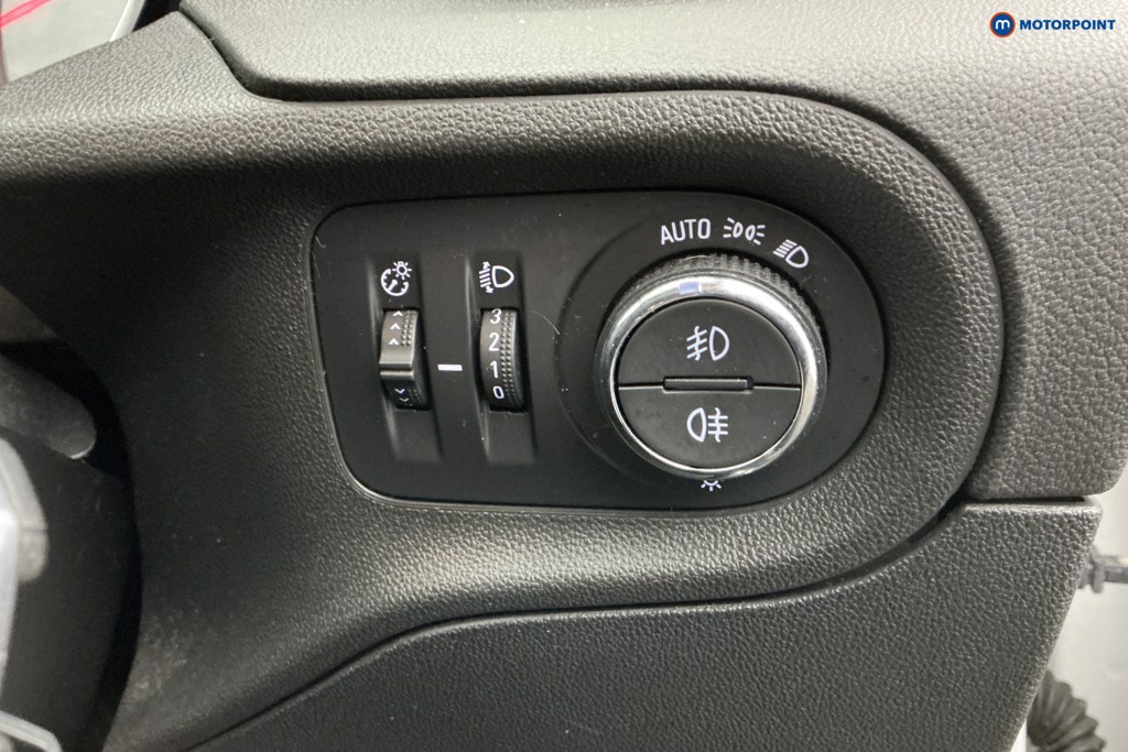 Vauxhall Grandland X Tech Line Nav Manual Petrol SUV - Stock Number (1631605) - 23rd supplementary image