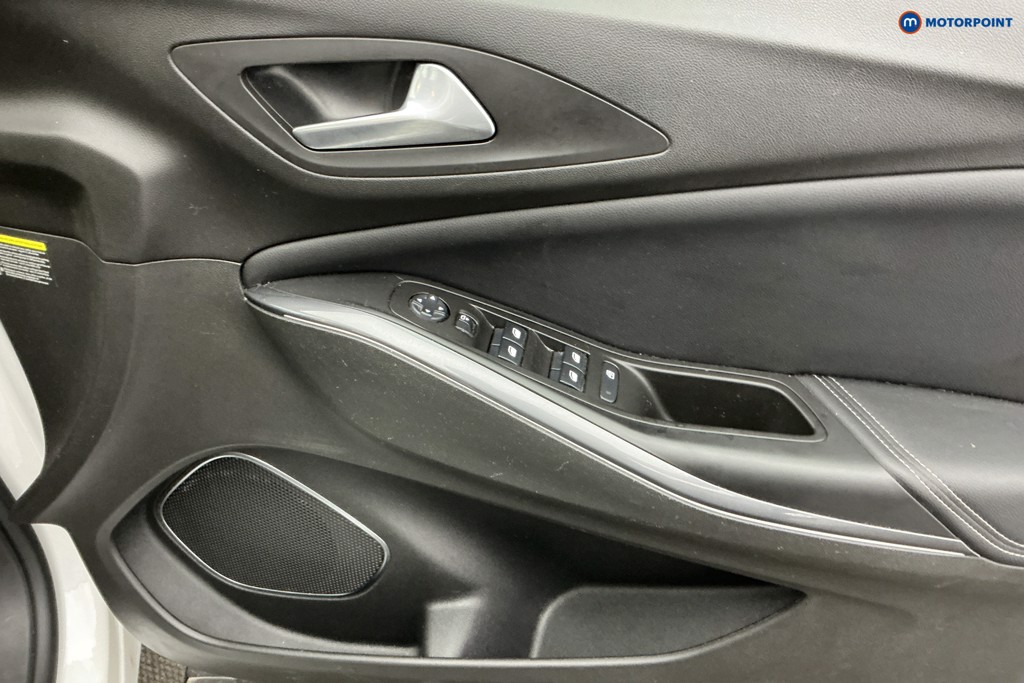 Vauxhall Grandland X Tech Line Nav Manual Petrol SUV - Stock Number (1631605) - 26th supplementary image