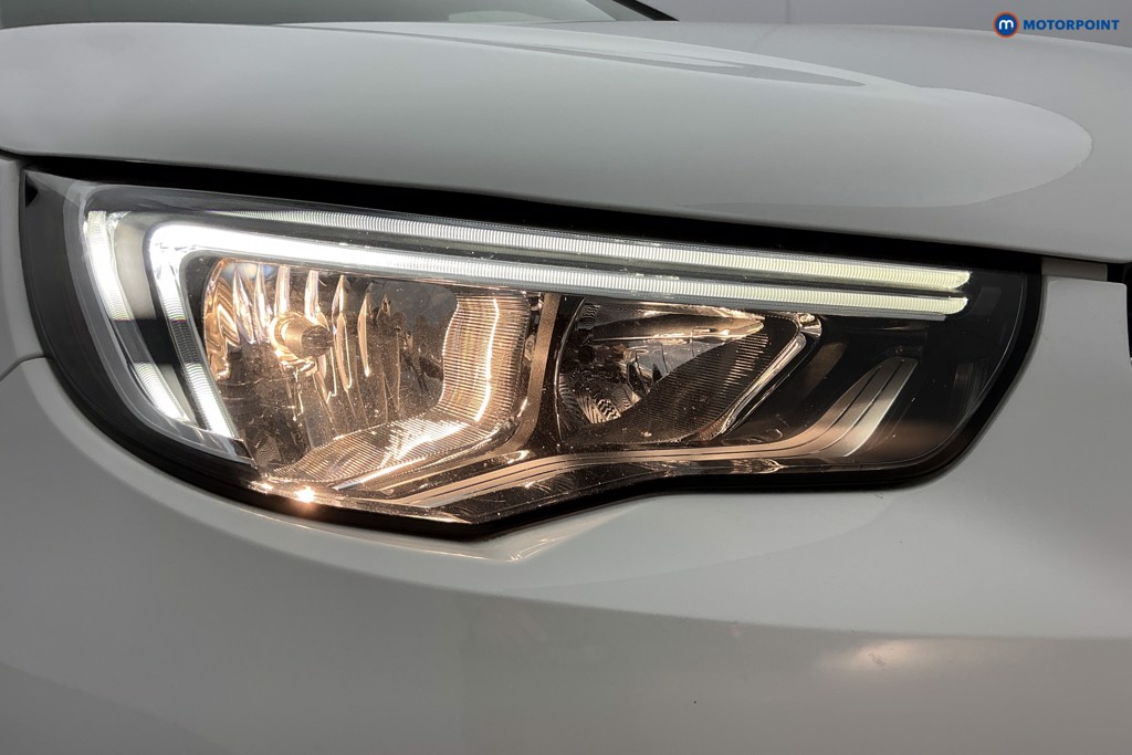 Vauxhall Grandland X Tech Line Nav Manual Petrol SUV - Stock Number (1631605) - 31st supplementary image