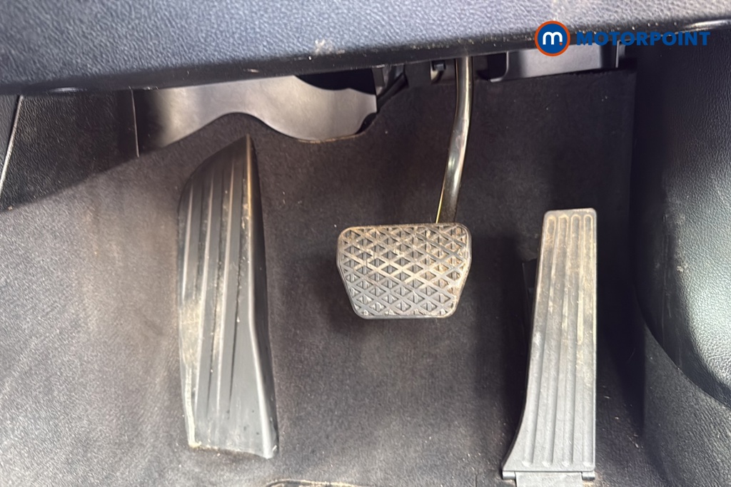 BMW 4 Series M Sport Automatic Petrol Hatchback - Stock Number (1631896) - 24th supplementary image