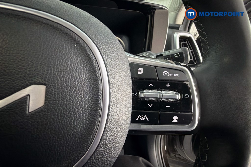KIA Sorento 3 Automatic Petrol-Electric Hybrid SUV - Stock Number (1632158) - 4th supplementary image