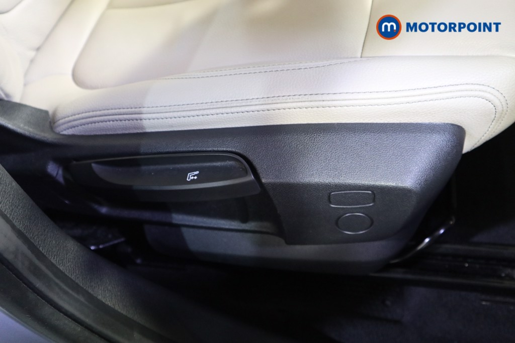 BMW X1 Xline Automatic Diesel SUV - Stock Number (1632616) - 16th supplementary image