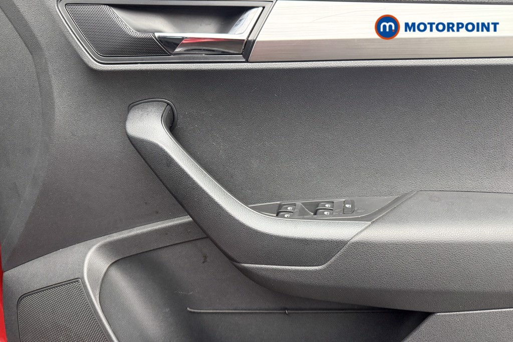 Skoda Karoq Se Technology Manual Petrol SUV - Stock Number (1632632) - 18th supplementary image