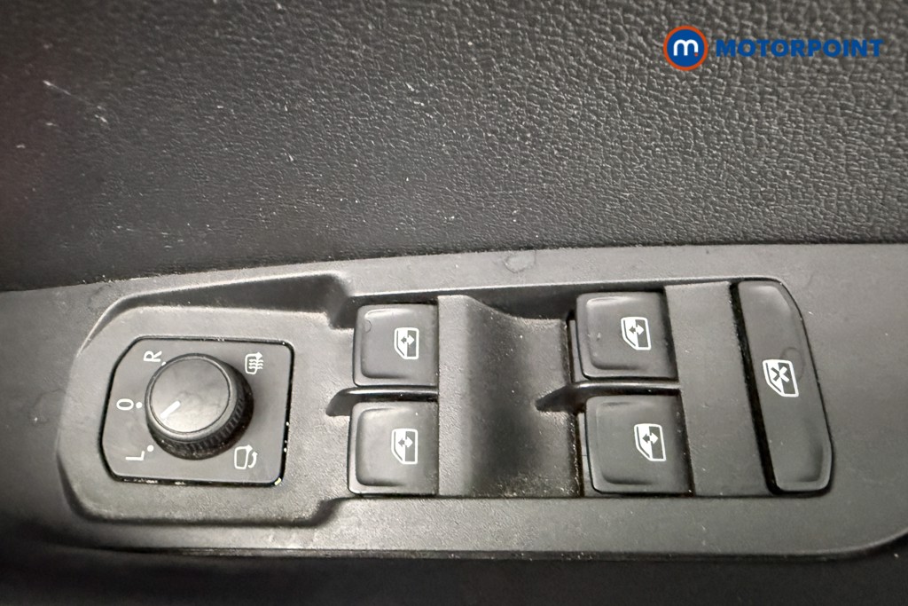 Skoda Karoq Se Technology Manual Petrol SUV - Stock Number (1632632) - 19th supplementary image