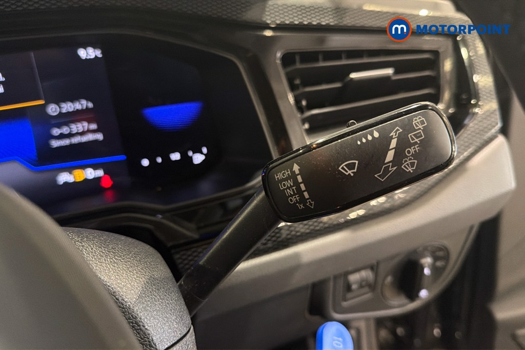 Volkswagen Polo Life Manual Petrol Hatchback - Stock Number (1632707) - 7th supplementary image