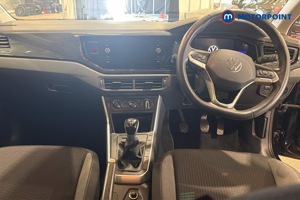 Volkswagen Polo Life Manual Petrol Hatchback - Stock Number (1632707) - 1st supplementary image