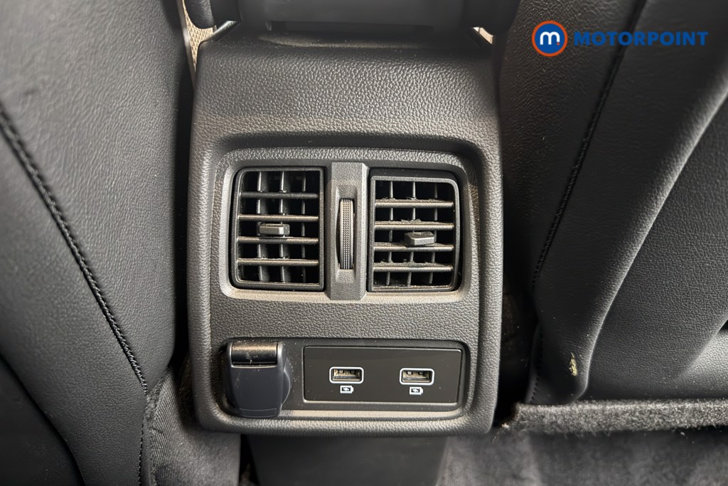 Renault Captur Techno Manual Petrol SUV - Stock Number (1632730) - 20th supplementary image