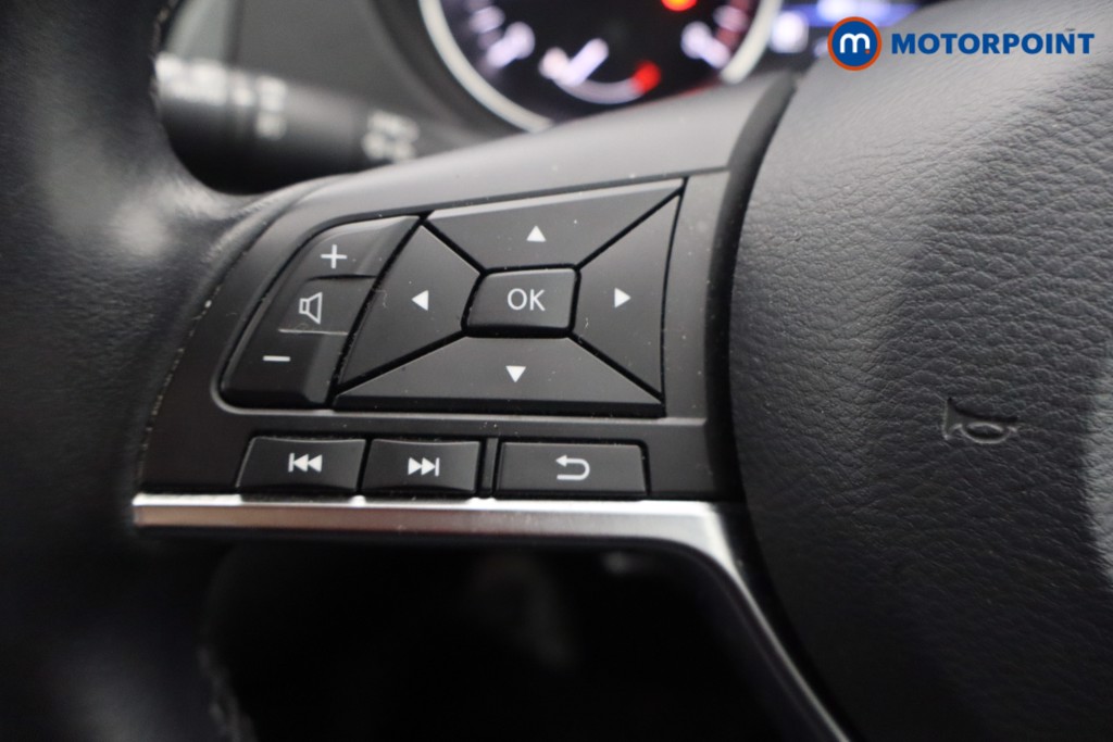 Nissan Qashqai Acenta Premium Automatic Petrol SUV - Stock Number (1632734) - 3rd supplementary image