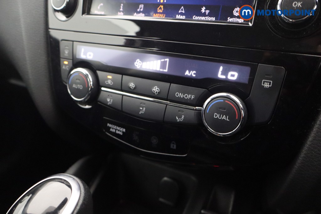 Nissan Qashqai Acenta Premium Automatic Petrol SUV - Stock Number (1632734) - 7th supplementary image