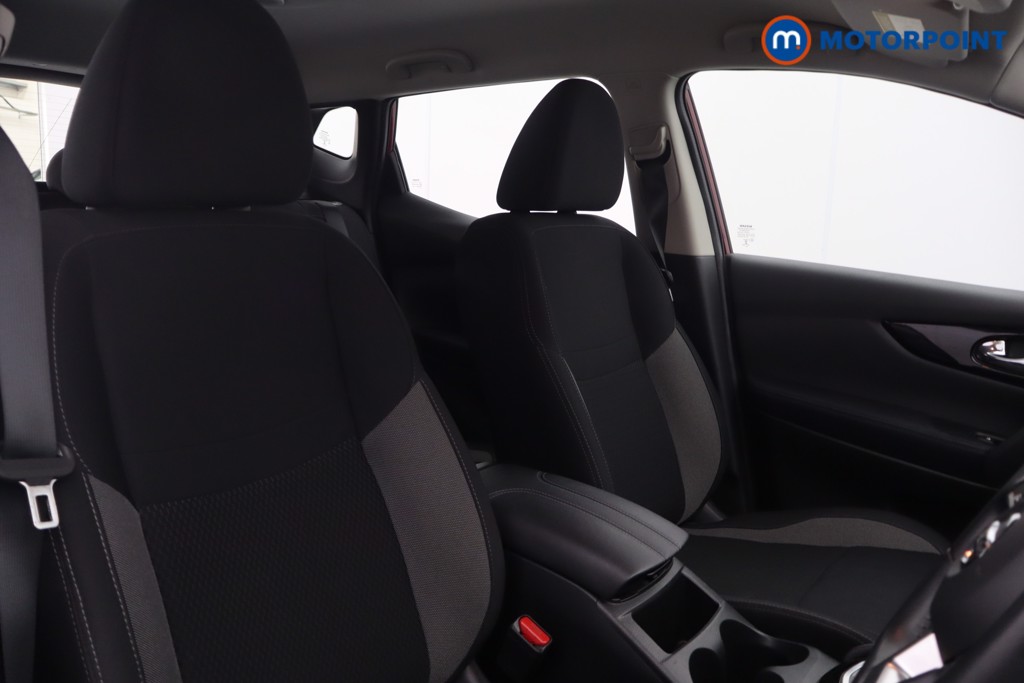 Nissan Qashqai Acenta Premium Automatic Petrol SUV - Stock Number (1632734) - 13th supplementary image