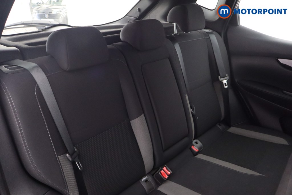 Nissan Qashqai Acenta Premium Automatic Petrol SUV - Stock Number (1632734) - 17th supplementary image