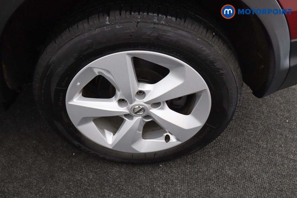 Nissan Qashqai Acenta Premium Automatic Petrol SUV - Stock Number (1632734) - 18th supplementary image