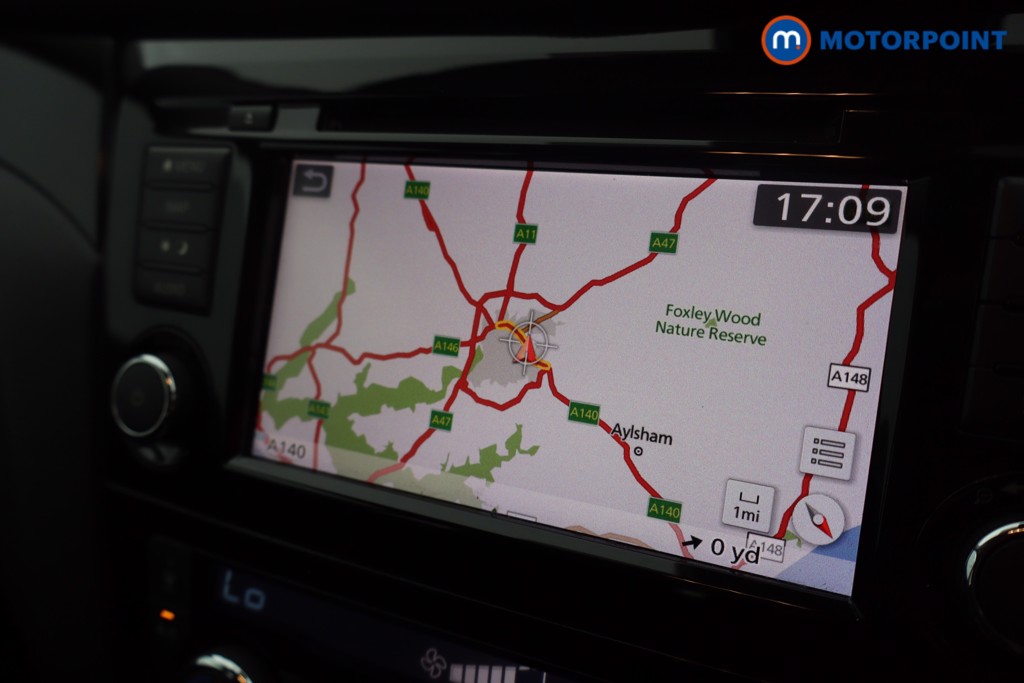 Nissan Qashqai Acenta Premium Automatic Petrol SUV - Stock Number (1632734) - 24th supplementary image