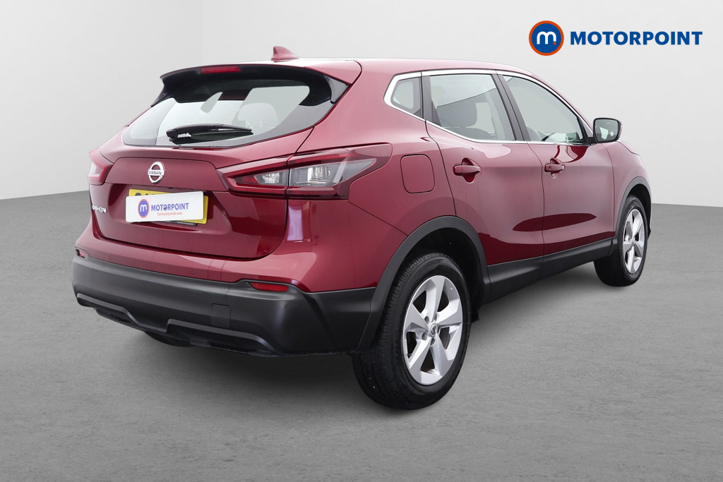 Nissan Qashqai Acenta Premium Automatic Petrol SUV - Stock Number (1632734) - Drivers side rear corner