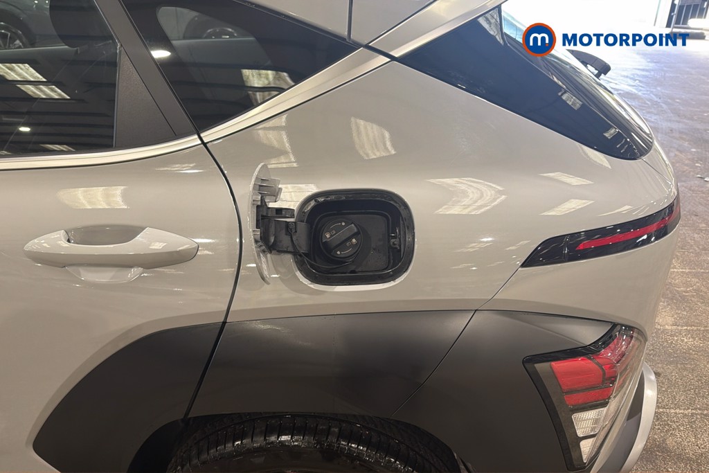 Hyundai Kona Advance Automatic Petrol-Electric Hybrid SUV - Stock Number (1632846) - 41st supplementary image