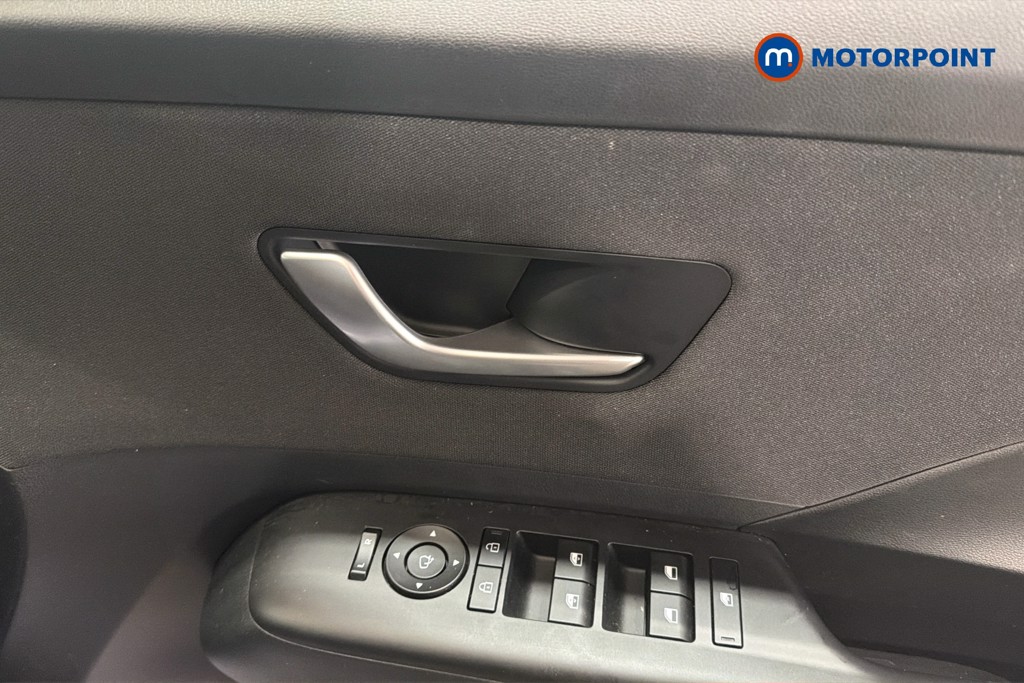 Hyundai Kona Advance Automatic Petrol-Electric Hybrid SUV - Stock Number (1632846) - 42nd supplementary image