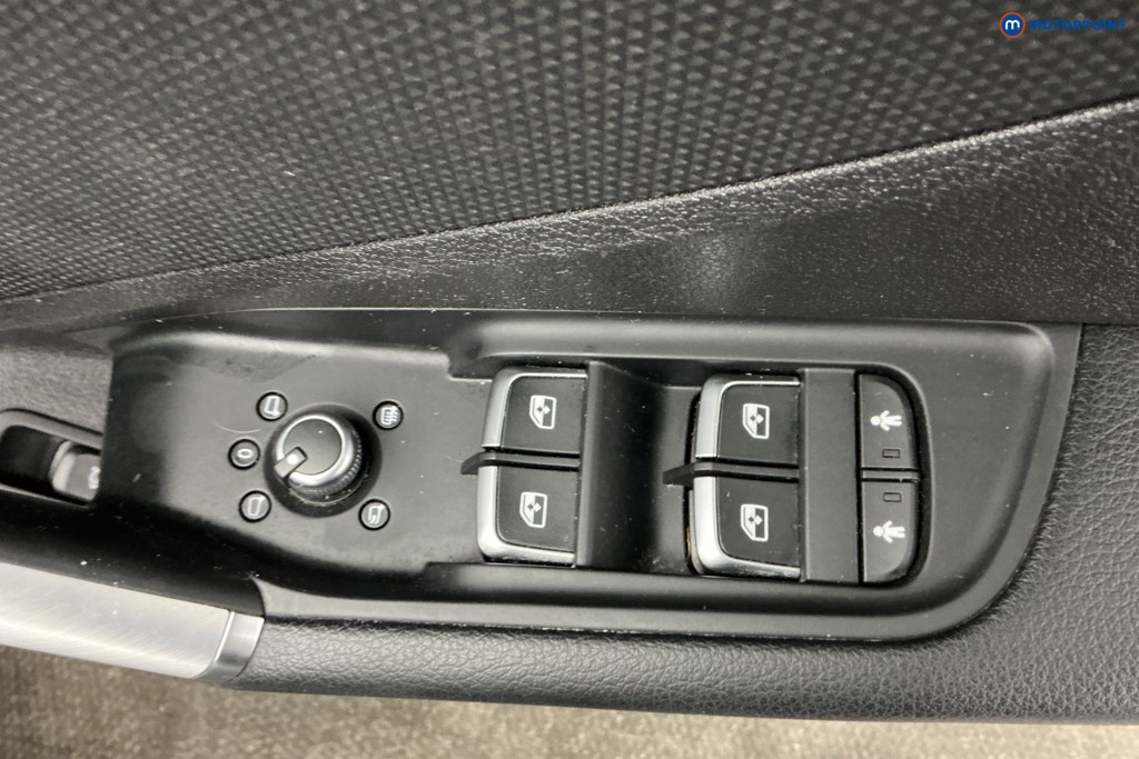 Audi Q2 S Line Manual Petrol SUV - Stock Number (1633065) - 27th supplementary image