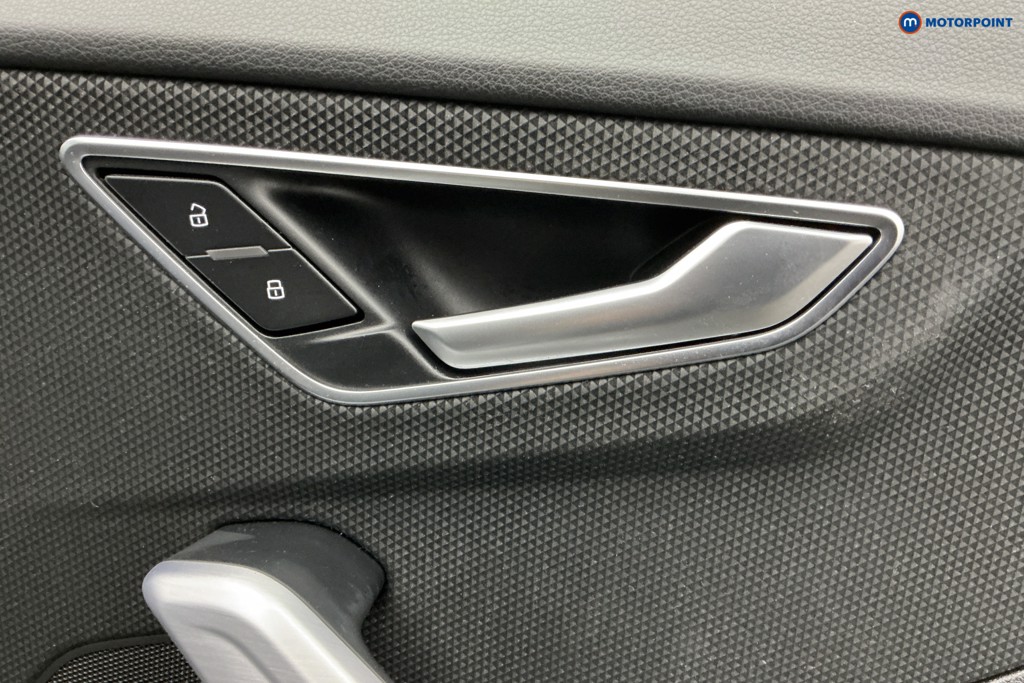 Audi Q2 S Line Manual Petrol SUV - Stock Number (1633065) - 29th supplementary image