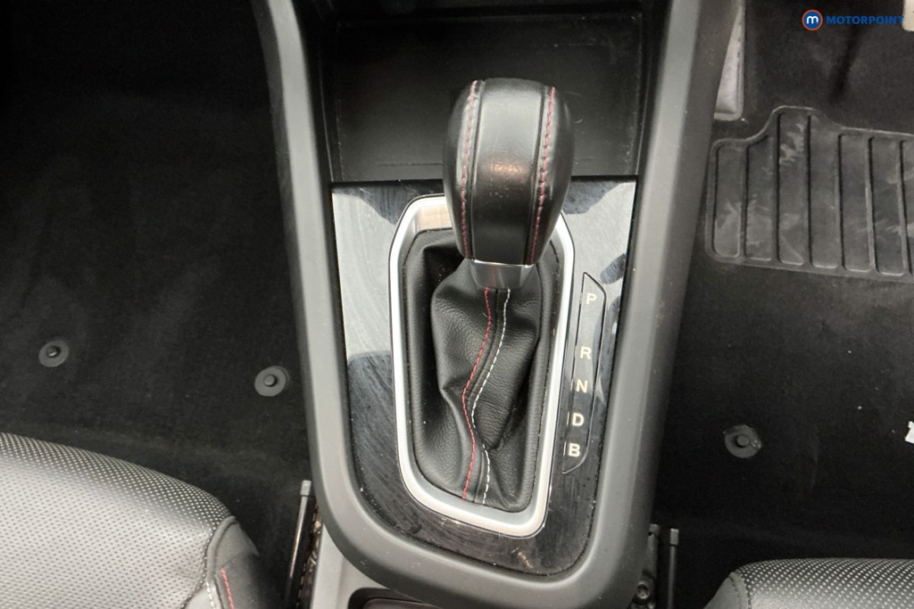 Renault Arkana R.S. Line Automatic Petrol-Electric Hybrid SUV - Stock Number (1633353) - 16th supplementary image