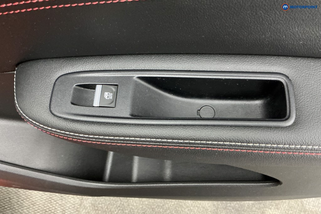 Renault Arkana R.S. Line Automatic Petrol-Electric Hybrid SUV - Stock Number (1633353) - 28th supplementary image