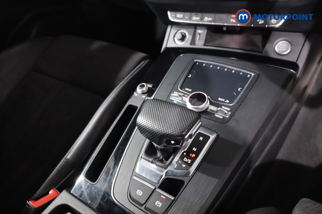 Audi Q5 Black Edition Automatic Diesel SUV - Stock Number (1633769) - 21st supplementary image