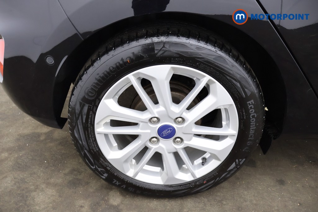 Ford Fiesta Titanium Manual Petrol Hatchback - Stock Number (1633871) - 20th supplementary image