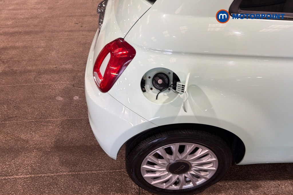 Fiat 500 Lounge Manual Petrol Hatchback - Stock Number (1634392) - 41st supplementary image