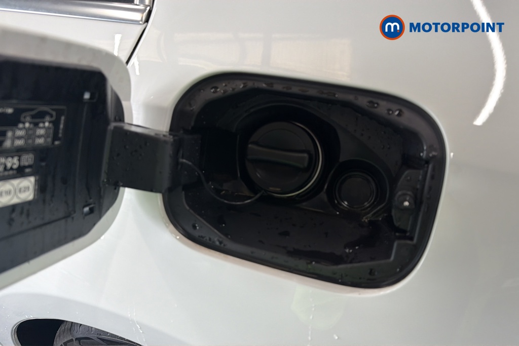 Mercedes-Benz A Class Amg Line Automatic Petrol Hatchback - Stock Number (1634421) - 41st supplementary image