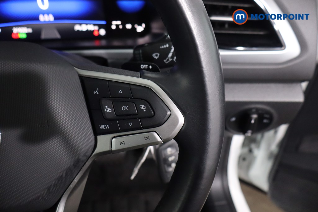 Volkswagen T-Roc Life Automatic Petrol SUV - Stock Number (1634463) - 8th supplementary image
