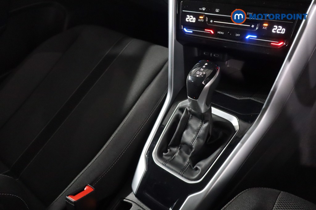 Volkswagen T-Roc Life Automatic Petrol SUV - Stock Number (1634463) - 21st supplementary image