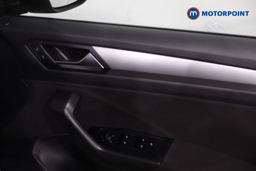 Volkswagen T-Roc Life Automatic Petrol SUV - Stock Number (1634463) - 24th supplementary image