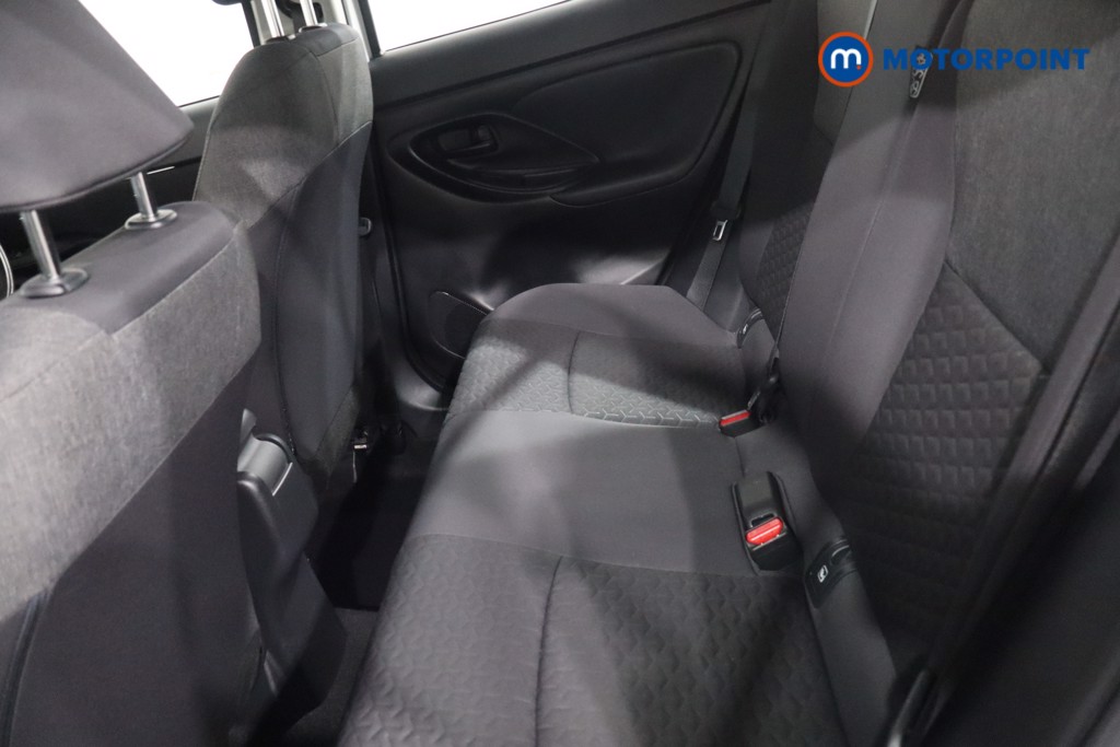 Toyota Yaris Cross Icon Automatic Petrol-Electric Hybrid Estate - Stock Number (1634472) - 5th supplementary image