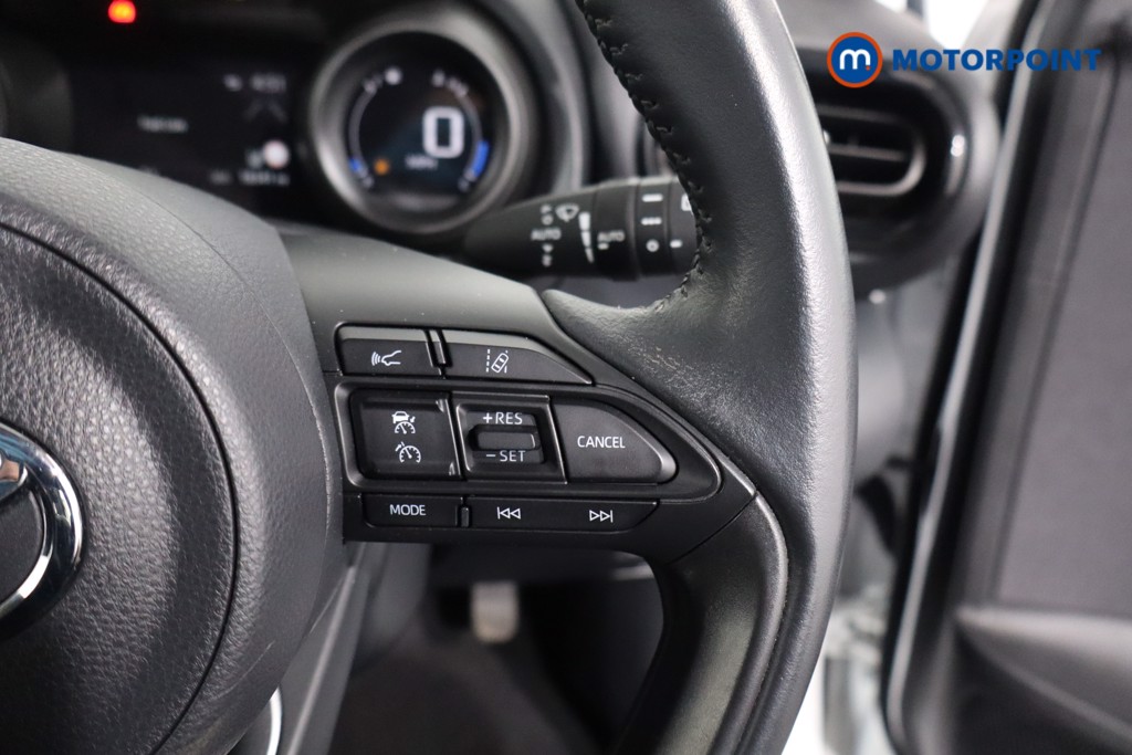 Toyota Yaris Cross Icon Automatic Petrol-Electric Hybrid Estate - Stock Number (1634472) - 8th supplementary image