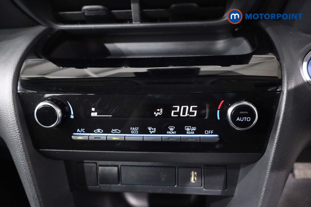 Toyota Yaris Cross Icon Automatic Petrol-Electric Hybrid Estate - Stock Number (1634472) - 19th supplementary image