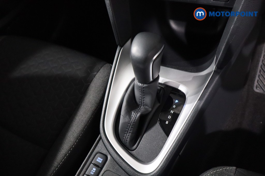 Toyota Yaris Cross Icon Automatic Petrol-Electric Hybrid Estate - Stock Number (1634472) - 22nd supplementary image