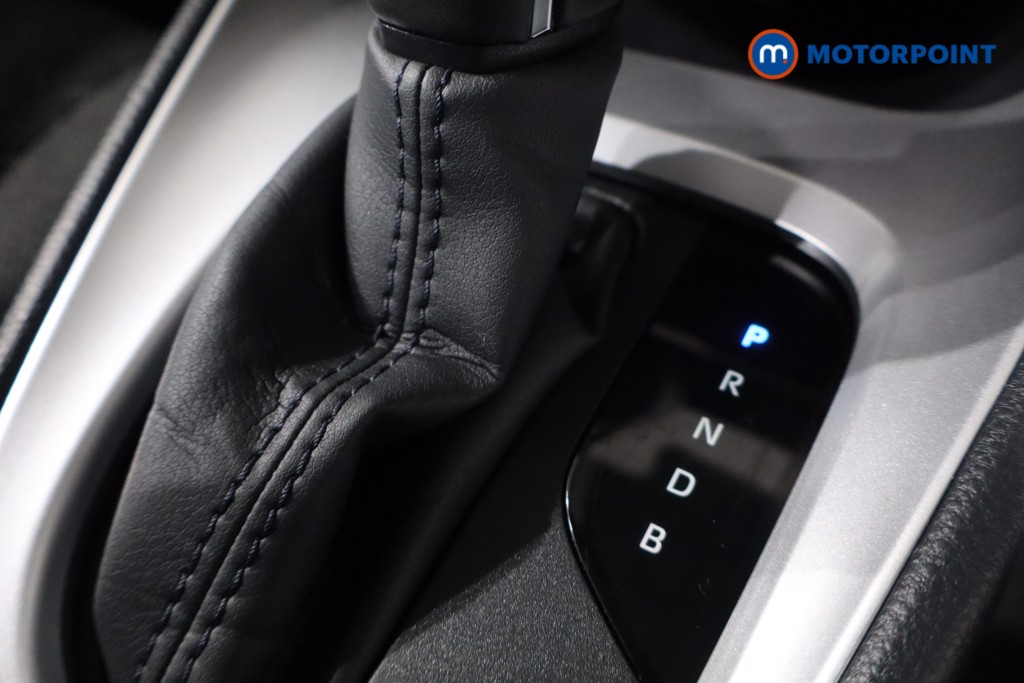 Toyota Yaris Cross Icon Automatic Petrol-Electric Hybrid Estate - Stock Number (1634472) - 23rd supplementary image