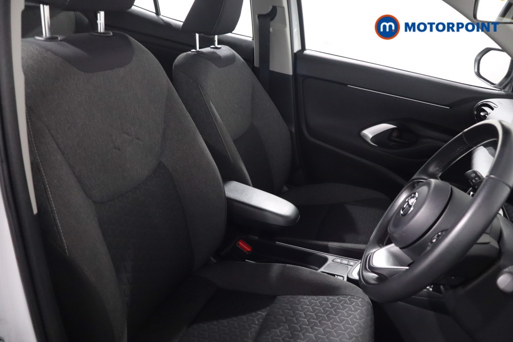 Toyota Yaris Cross Icon Automatic Petrol-Electric Hybrid Estate - Stock Number (1634472) - 24th supplementary image