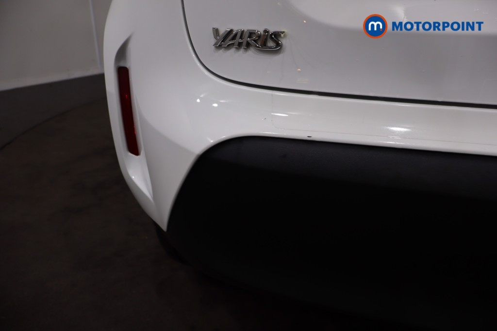 Toyota Yaris Cross Icon Automatic Petrol-Electric Hybrid Estate - Stock Number (1634472) - 39th supplementary image