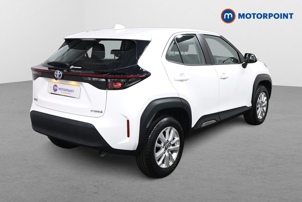 Toyota Yaris Cross Icon Automatic Petrol-Electric Hybrid Estate - Stock Number (1634472) - Drivers side rear corner