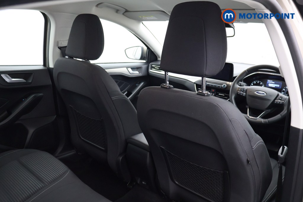 Ford Focus Titanium Automatic Petrol Hatchback - Stock Number (1634474) - 15th supplementary image