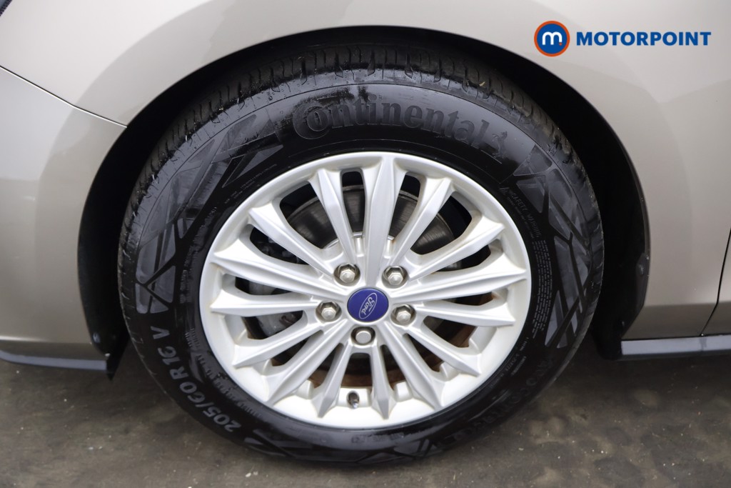 Ford Focus Titanium Automatic Petrol Hatchback - Stock Number (1634474) - 22nd supplementary image