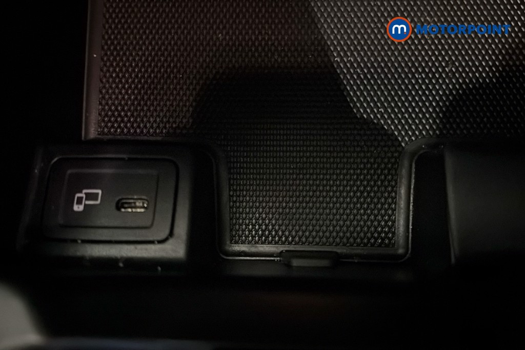 Mercedes-Benz A Class Amg Line Automatic Petrol Plug-In Hybrid Hatchback - Stock Number (1634490) - 17th supplementary image