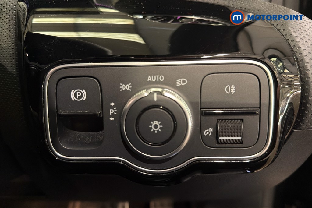 Mercedes-Benz A Class Amg Line Automatic Petrol Plug-In Hybrid Hatchback - Stock Number (1634490) - 18th supplementary image