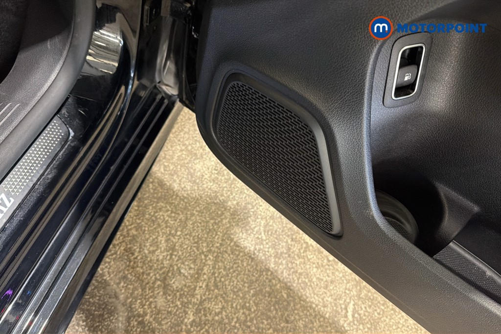 Mercedes-Benz A Class Amg Line Automatic Petrol Plug-In Hybrid Hatchback - Stock Number (1634490) - 21st supplementary image